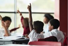 PREFEITURA DE DUQUE DE CAXIAS PUBLICA NOVO DECRETO E MANTÉM A SUSPENSÃO DAS AULAS ATÉ 20/01